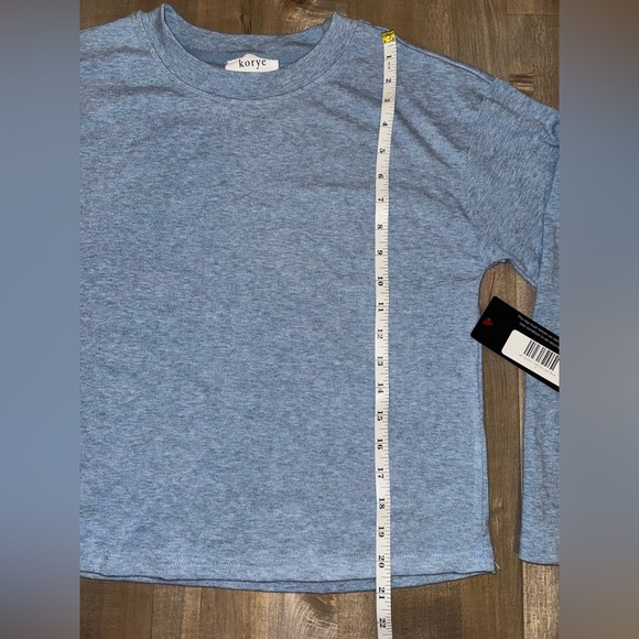 Korye Women’s Blue Long Sleeve Top Exclusively Designed by the Greii Size Small - Picture 4 of 6